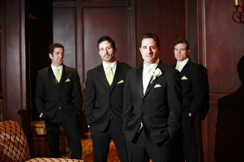 casablanca-hotel-wedding-grooms